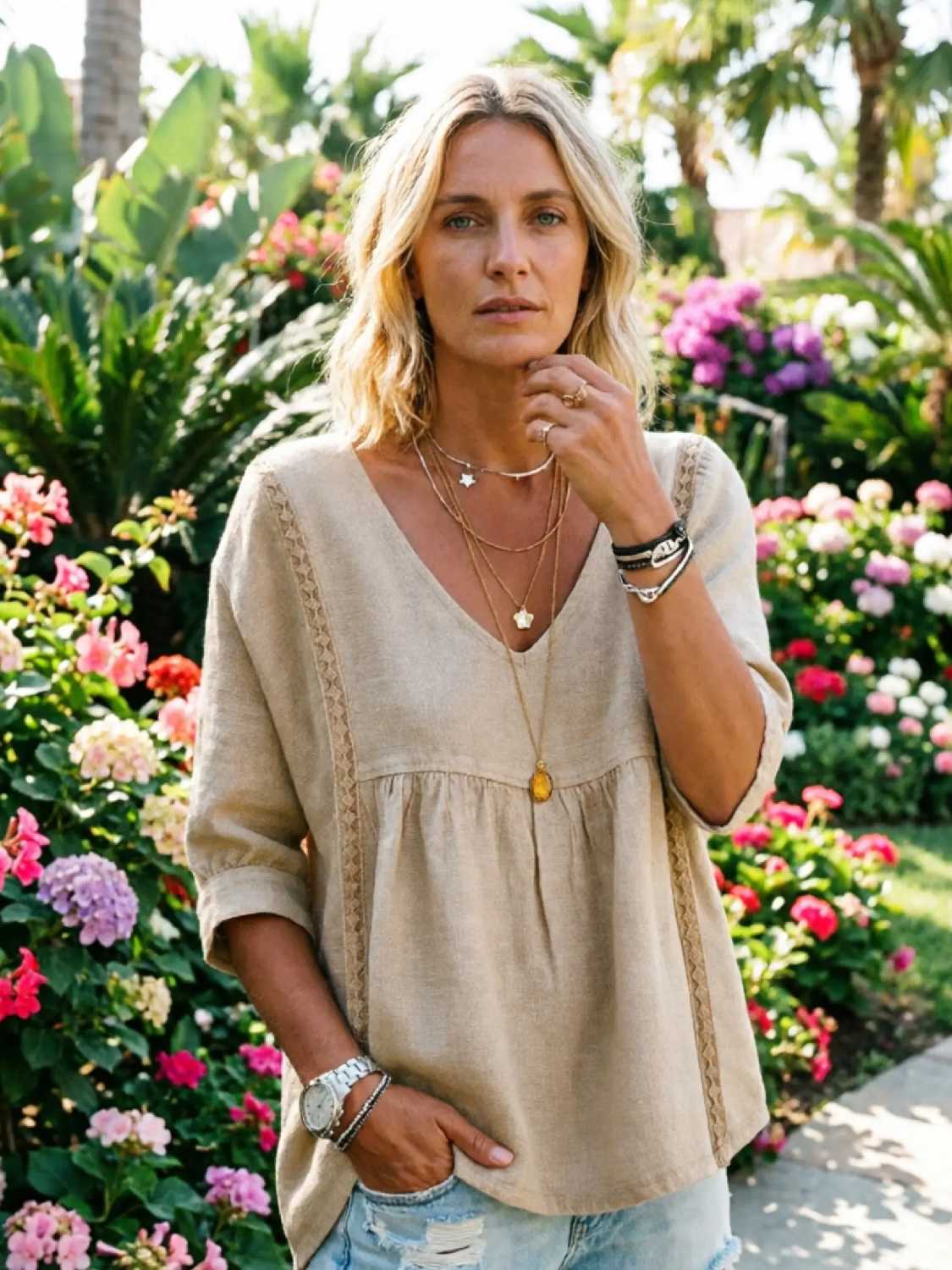 Women's 3/4-Length Puff Sleeves V-Neck Lace Blouse