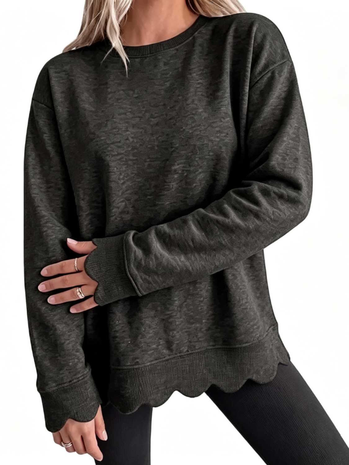 Women Oversized Long Sleeve Sweatshirt With Scallop Cuff And Hem