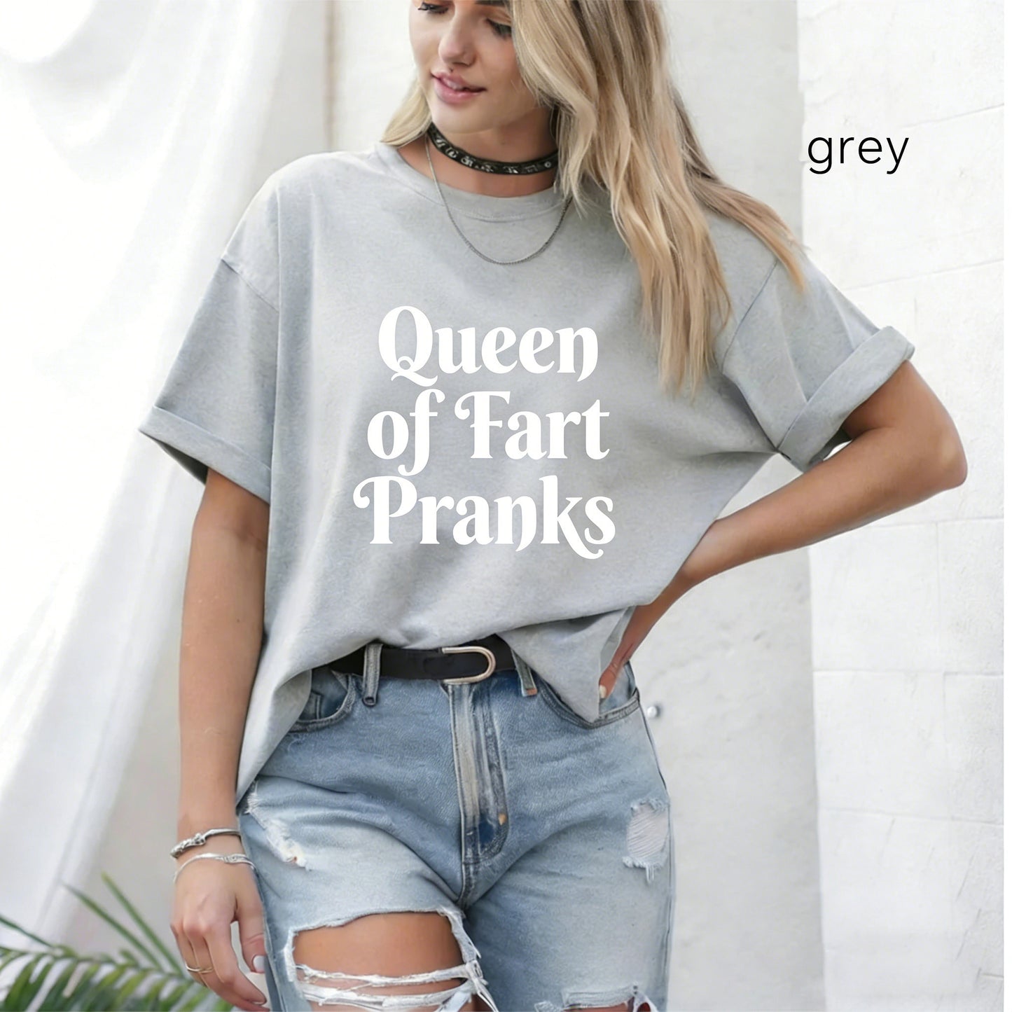 Fun top with "Queen of Fart Pranks" printed short-sleeved T-shirt