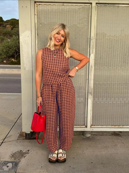 Women's Gingham Sleeveless Tank Top & Barrel Pants Set