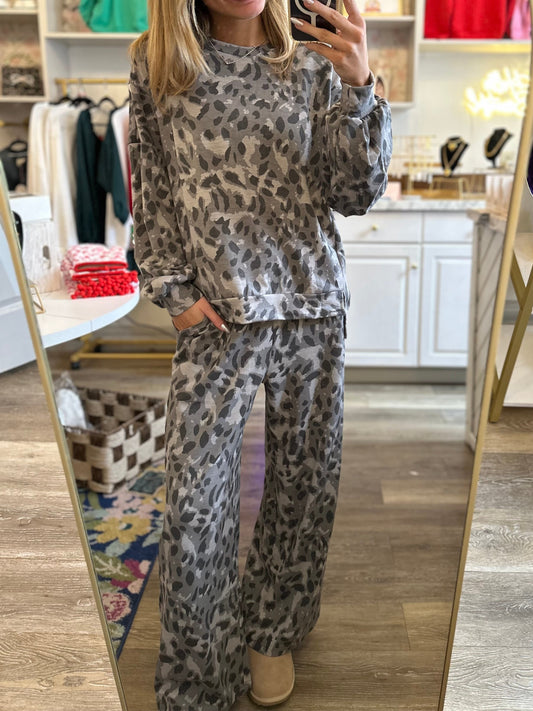 Women's Cozy Leopard Print Two - Piece Set