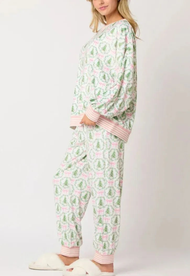 Christmas Trees and Bows Pajama Set (Buy 2 Free Shipping)